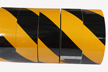 反光膠帶的材質(zhì)是什么？可在源頭廠家購買[蘇州曼彩]