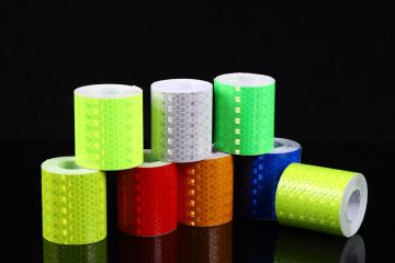 讓你的交通反光貼成為一道風(fēng)景-印刷刻字反光貼 讓你的交通反光貼成為一道風(fēng)景-印刷刻字反光貼