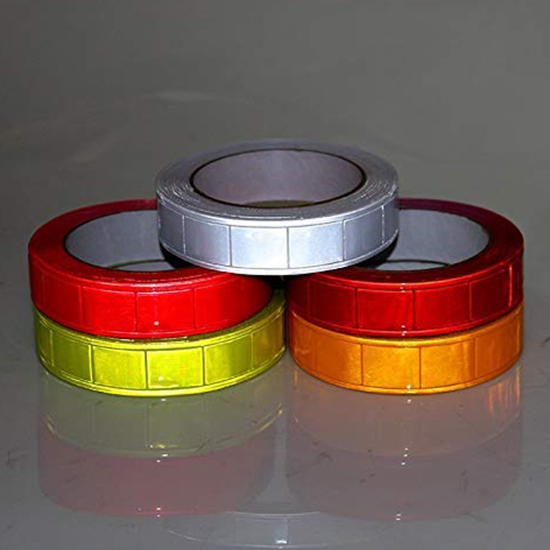 1637638575511455.png 反光7.png