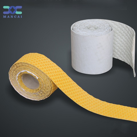 1675252623778838.jpg 震蕩型公路反光膠帶2.jpg